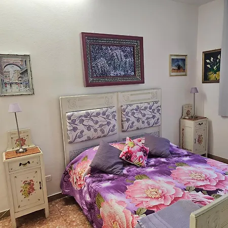 Artisanti - Dania Alloggio in famiglia